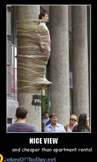 Funny Photo of the day for Saturday, 23 July 2011 from site Jokes of The  Day - Nice View