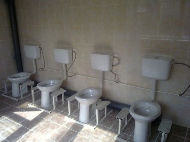 joke-funny-photo-Toilets-with-option-to-